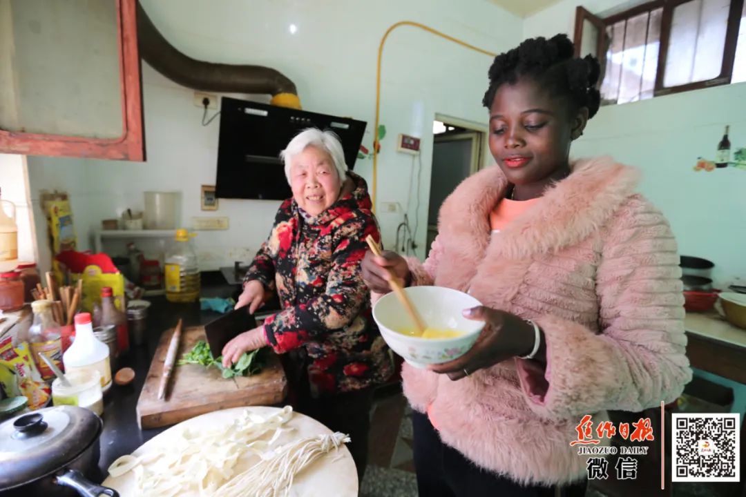 非洲媳妇中！真中！标准博爱普通话！baby好可爱……