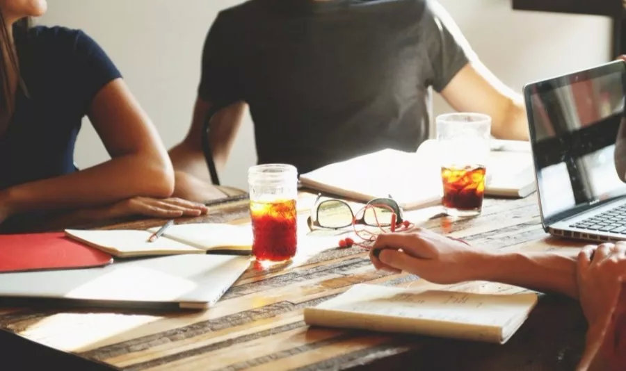 甬城创业圈|逆境中轰出一记致胜分！看宁波创业者学习“点球成金”之路「分享会NO.70」