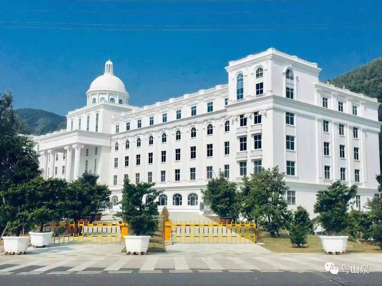 红旗赞矿泉水,启航新时代民族健康生活新篇章