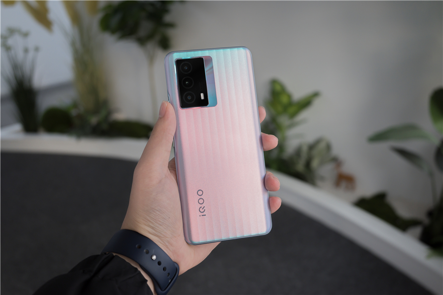 iqooz5评测全面进化看值不值得买,iqooz5全面细致测评