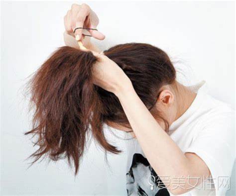 如何正确找到长痘的原因,为什么会长痘又怎样防治