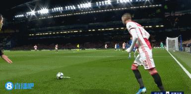 到底是铁血还是操盘,蓝军贾府合力奉献经典之役