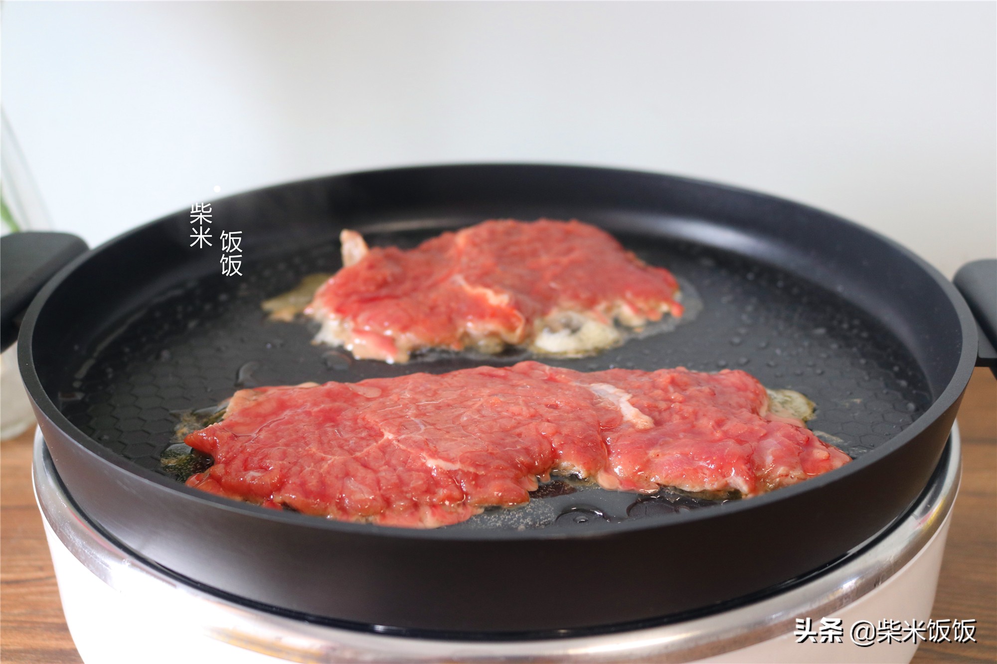 自己做牛排需要买哪个部位的牛肉,新鲜牛肉做牛排怎么腌制好吃又嫩