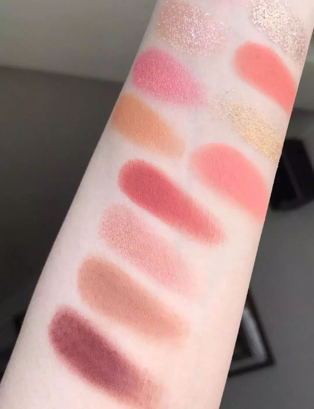 鉴别|你花高价抢到的Colorpop，居然可能是假货