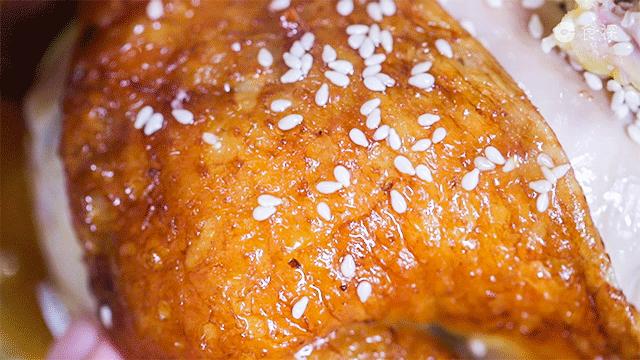 把鸡放进鸭肚子,把鸡塞进高压锅