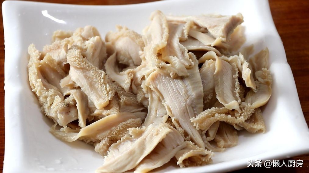 青红辣椒炒牛肚,花了23块钱买的菜