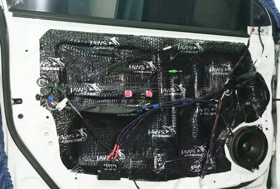 致炫jbl喇叭,致炫改jbl