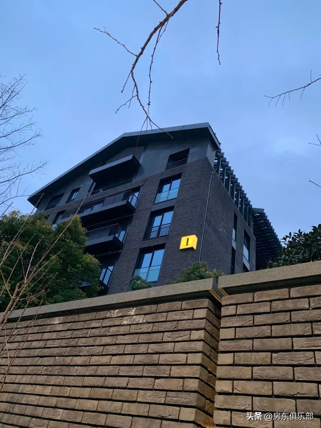 当土豪们发现有新的投资机会后，他们不会再盯着北龙湖了