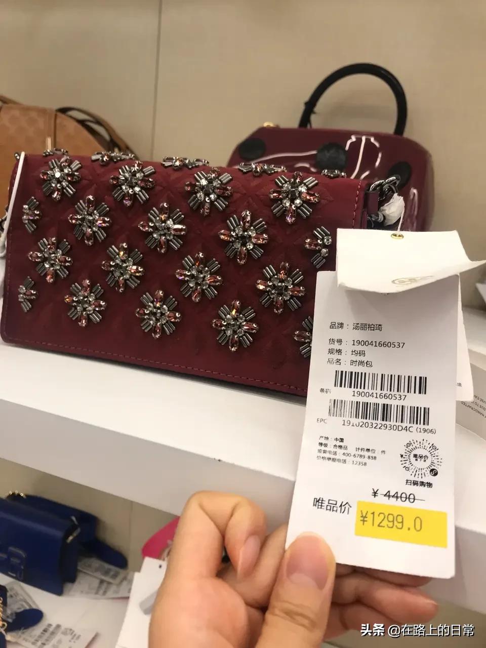 买coach包包现在哪里最合适,买coach香港专柜还是dfs