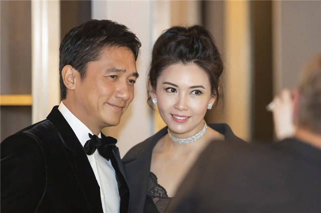 雷洛邱淑贞,张敏和邱淑贞雷洛里的对话