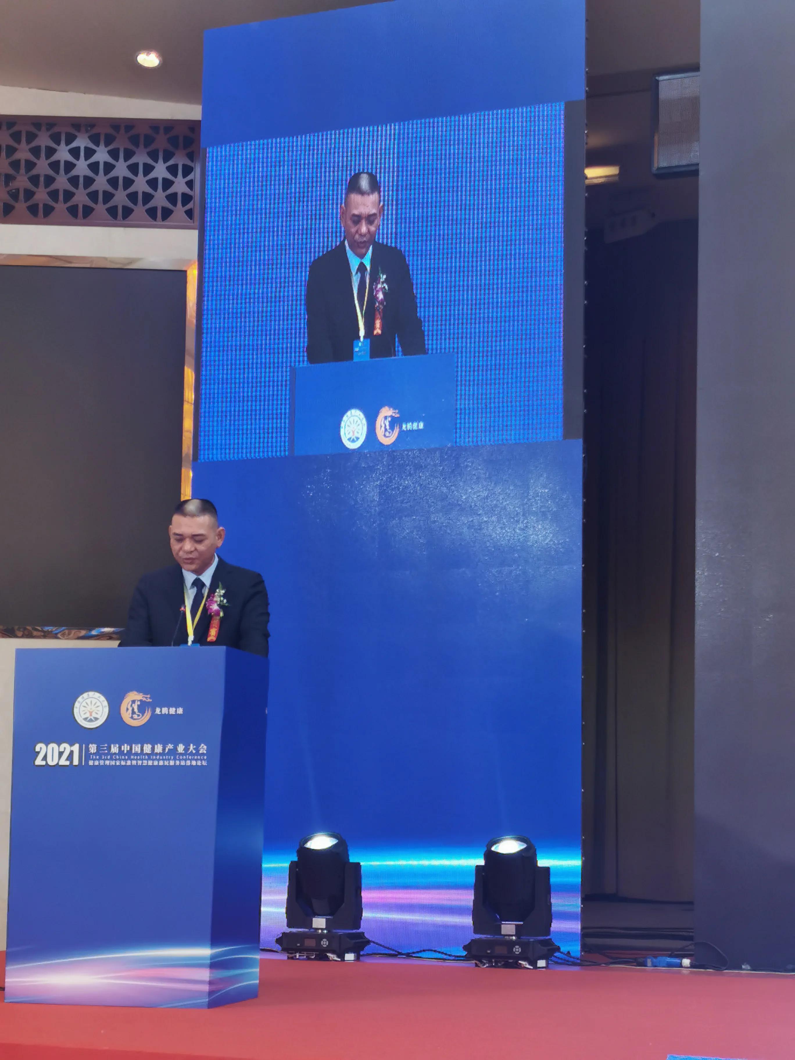 威王铸铁内胆电饭煲质量怎么样 (半球不锈钢内胆电饭煲测评)