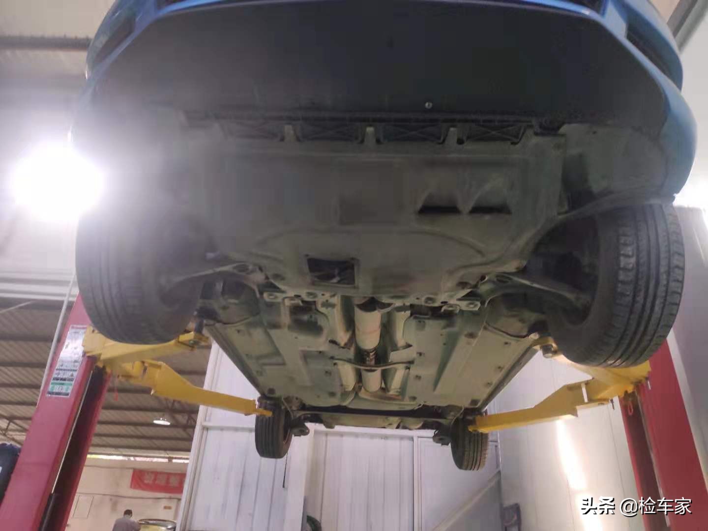 买二手大众polo哪款性价比高,大众polo和斯柯达晶锐对比视频