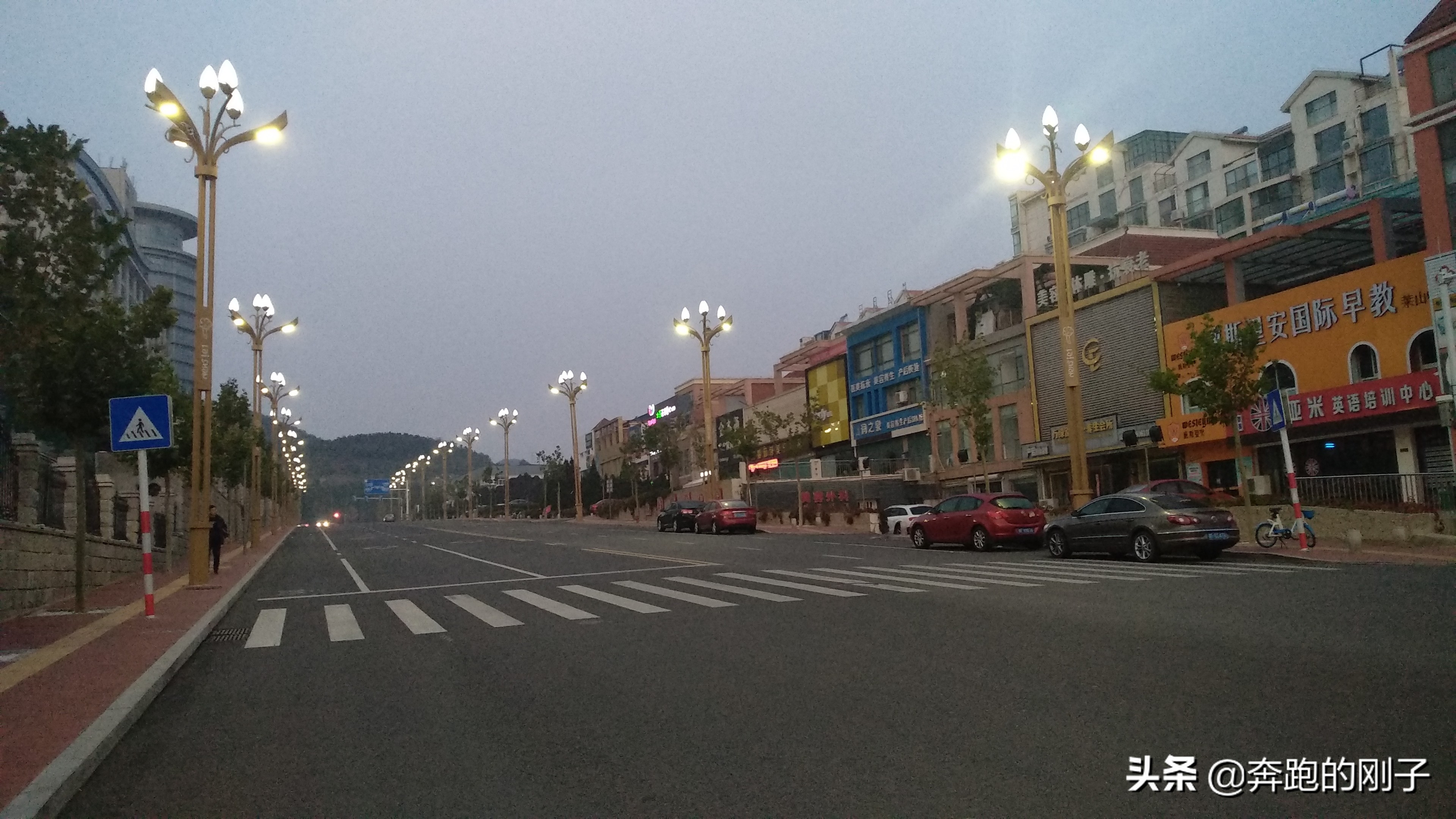 备战南京马拉松—10月19日打卡烟台大学,海边日出