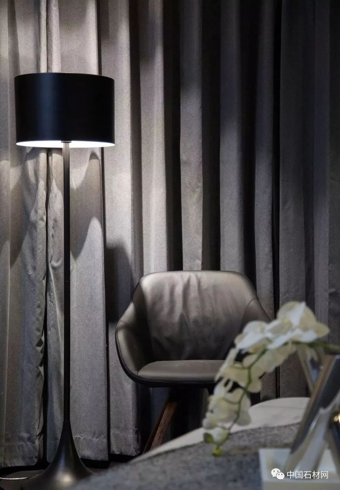 现代简约全屋大理石别墅效果图,轻奢风装修大理石别墅图片