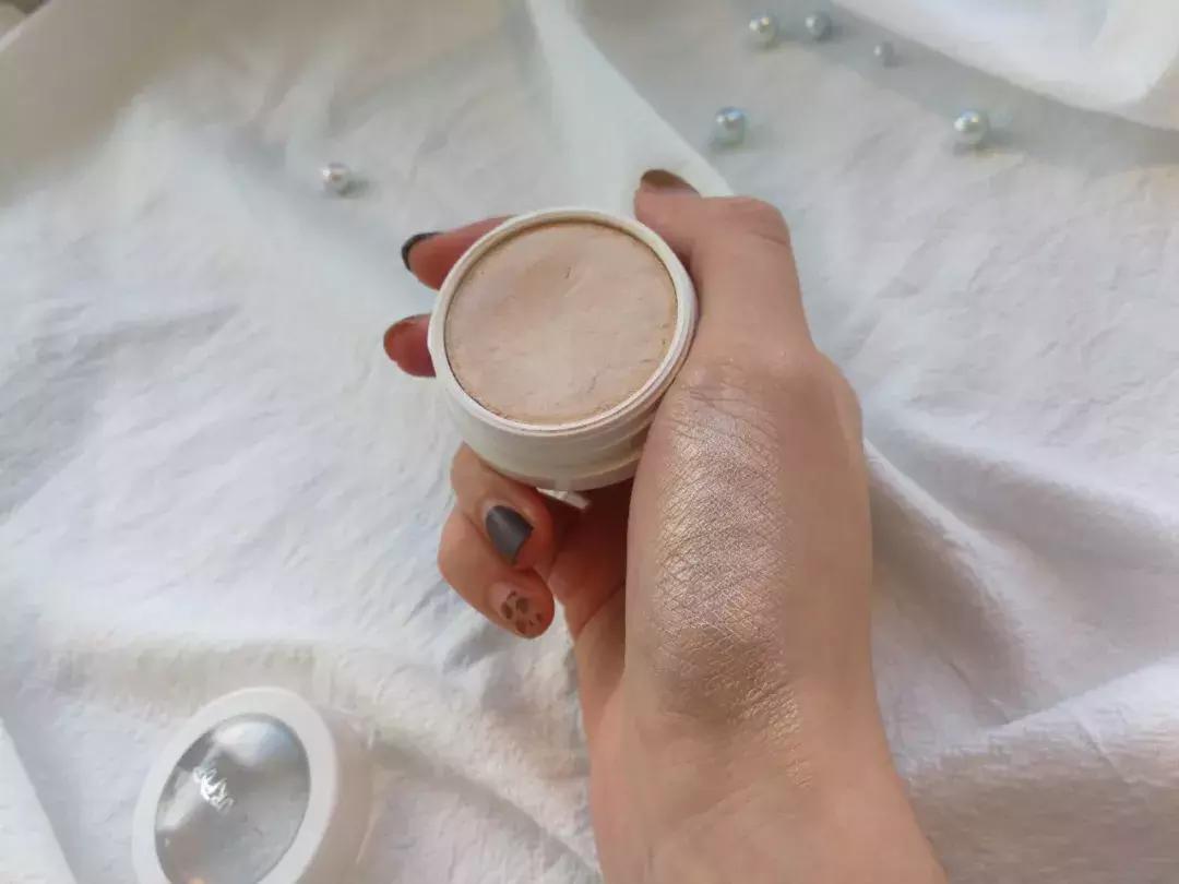 遮瑕高光口红眼影一共多少钱,30块钱的粉底液口红眼影遮瑕