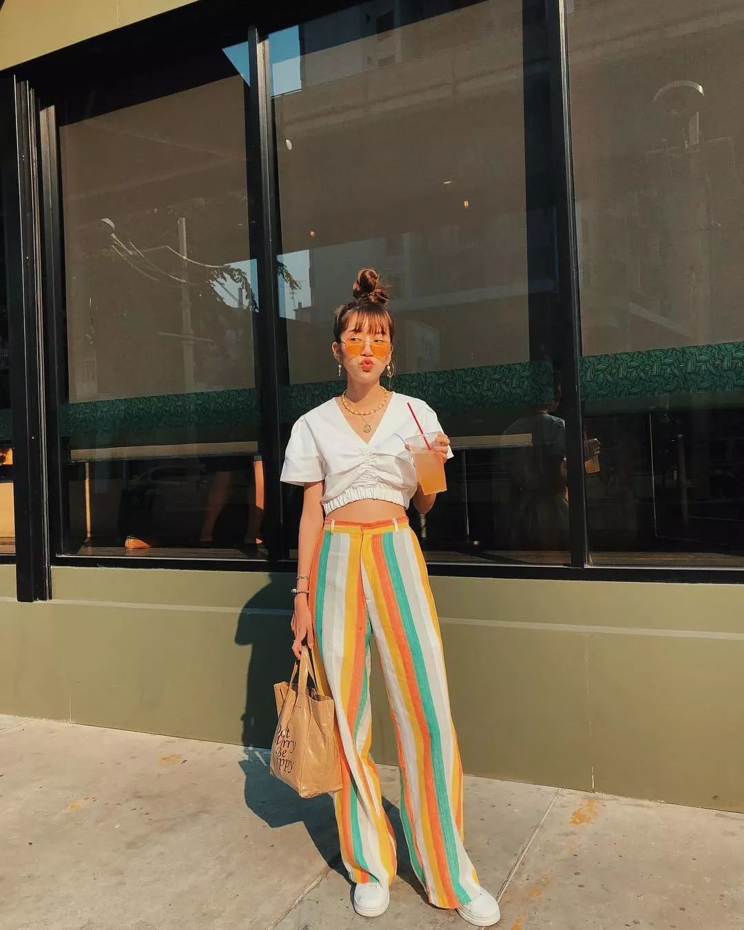 夏季穿亚麻的衣服好还是纯棉的好,夏天穿亚麻舒服还是棉舒服