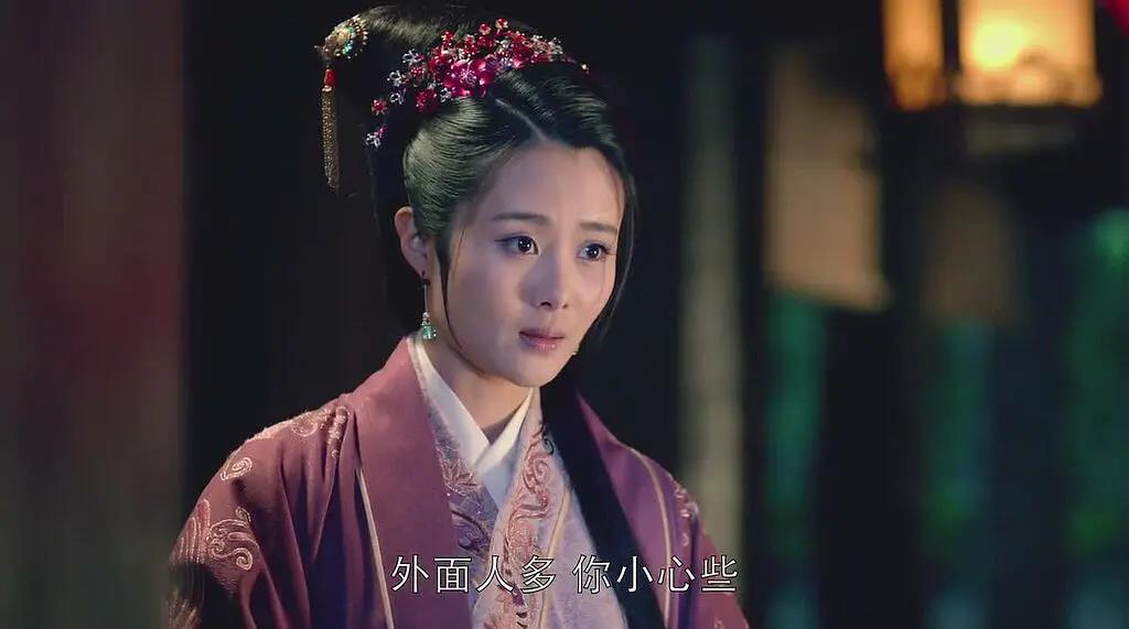 李光洁老婆结婚照P图太狠，网友嘲笑是“照骗”