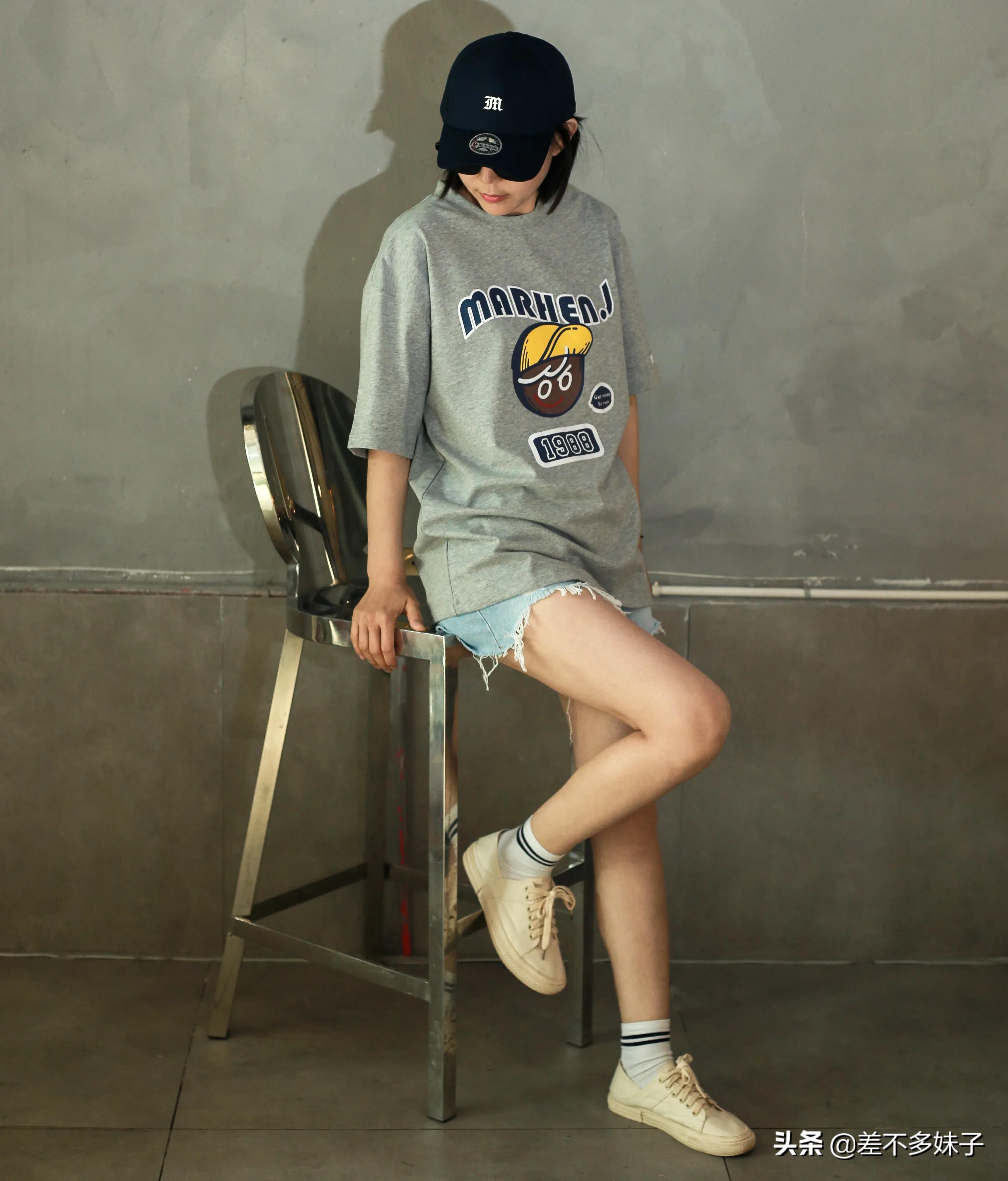 简约夏季宽松t恤ins潮牌,夏款韩系潮牌印花宽松大版t恤