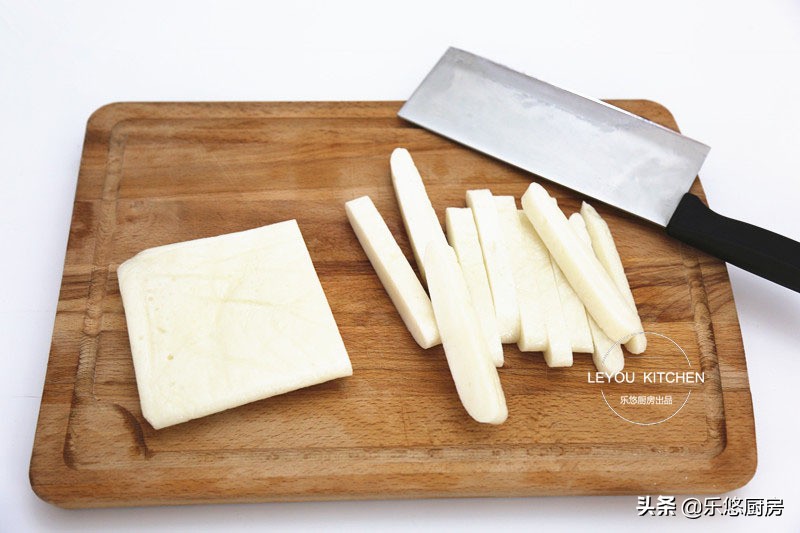 长条年糕怎么做才好吃,酥脆年糕条做法