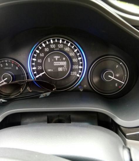 买车买试驾车怎么样,买车买凌派