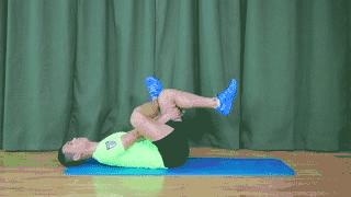 幼猫走路外八字怎么纠正,纠正内八字的训练方法