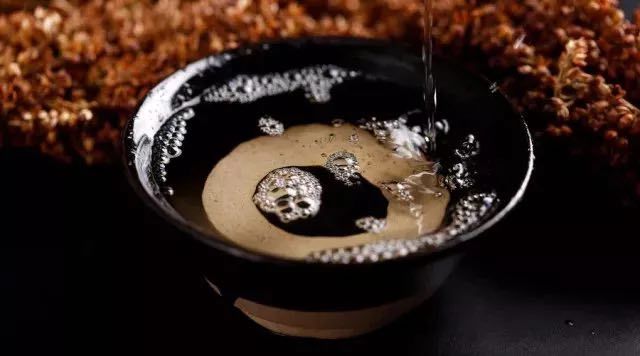 酱香酒与清香型酒混合后能储存吗,酱香酒储存好还是浓香酒储藏好