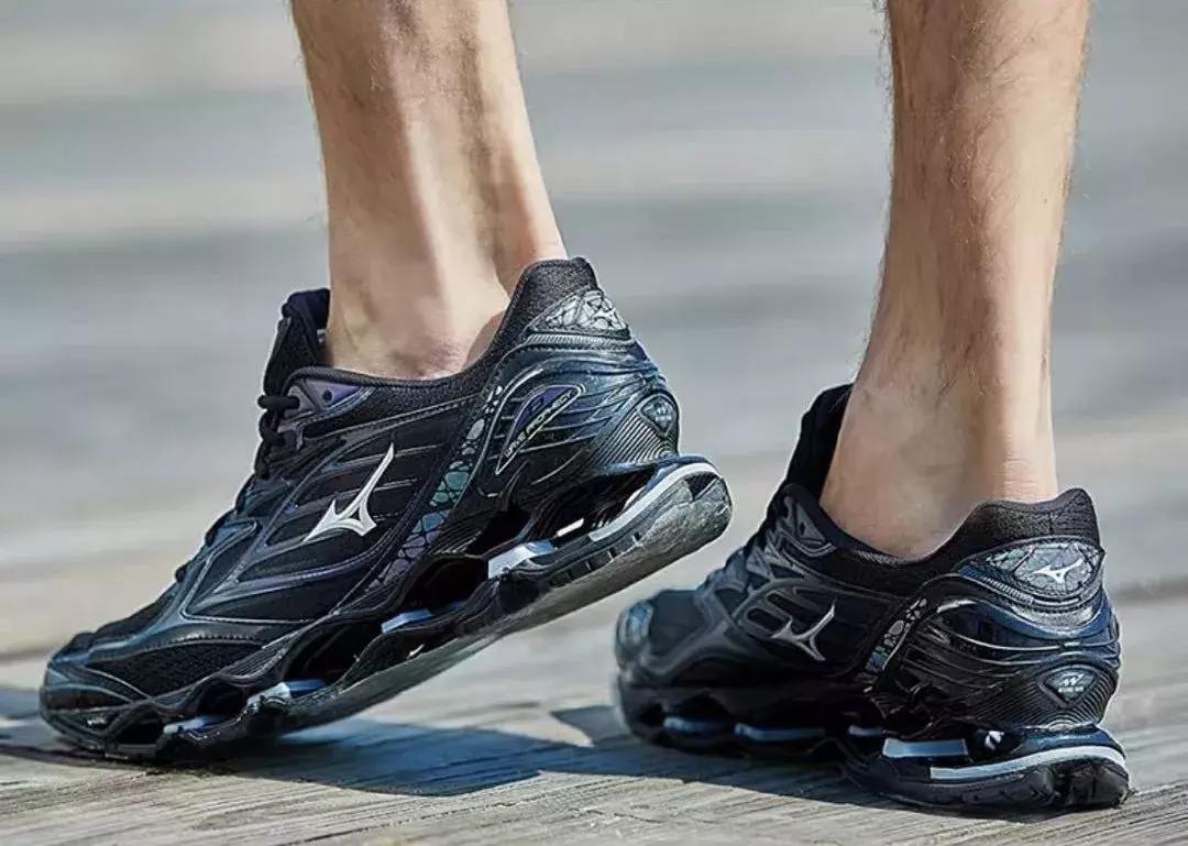 2024年新款美津浓,中国动向行情