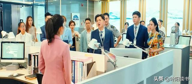 情侣之间该不该跟钱计较,情侣间应该谈钱吗