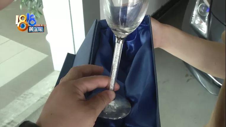 施华洛世奇项链送人丢人吗,施华洛世奇礼物适合送人吗