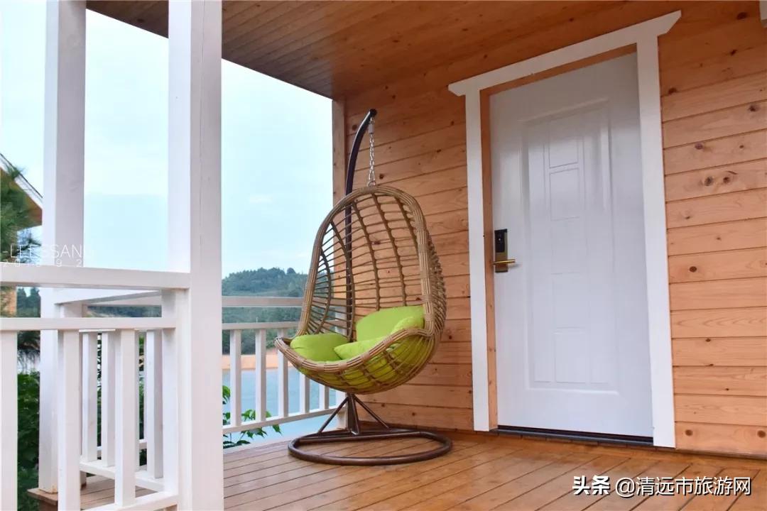 美景就在家门口下句是,美景就在家门外