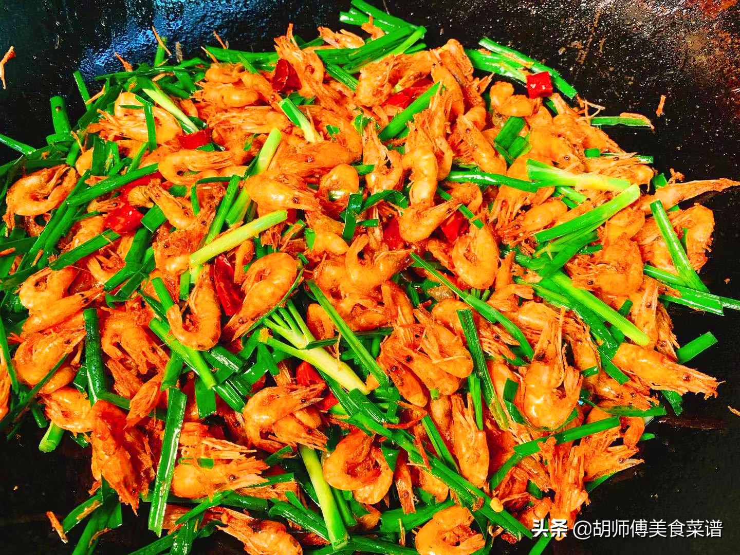 韭菜和它一起炒天然补血,鱿鱼和韭菜可以一起炒给小孩吃吗