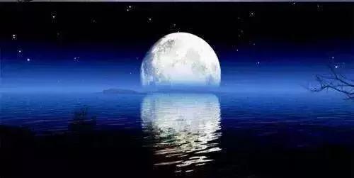 关于月亮的三句情诗,描写月亮的诗有哪几句