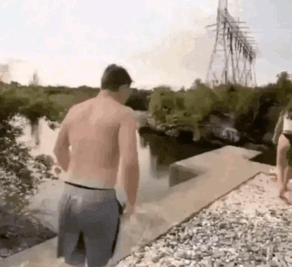 搞笑段子：骑上我心爱的小乌龟