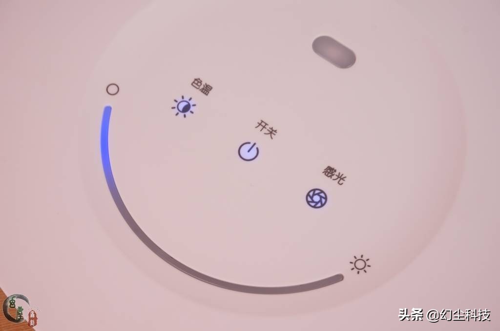 小米lite台灯和华为智选2i,小米充电台灯哪款值得入手