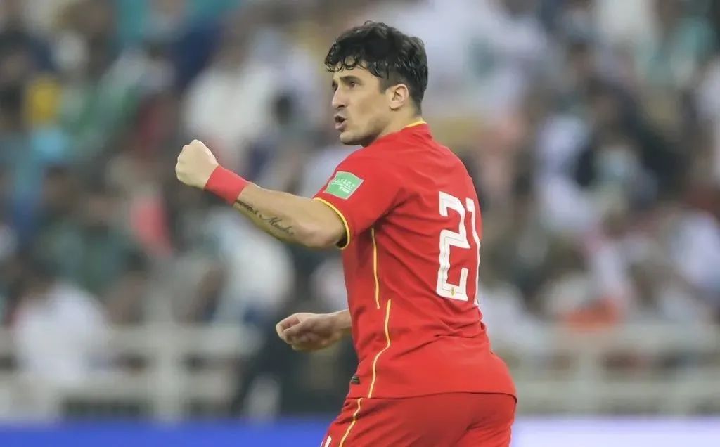 12强赛李铁为什么选洛国富 (李铁赛后谈洛国富)