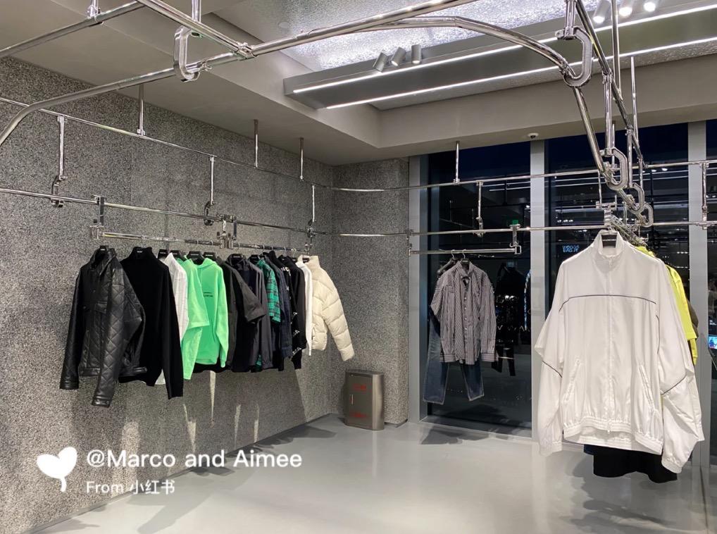 男生约会穿巴黎世家,男生遇到巴黎世家