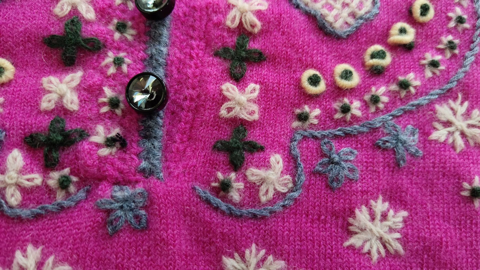 洗烘套装真的能烘干完直接穿吗,选对洗烘套装让衣物护理事半功倍