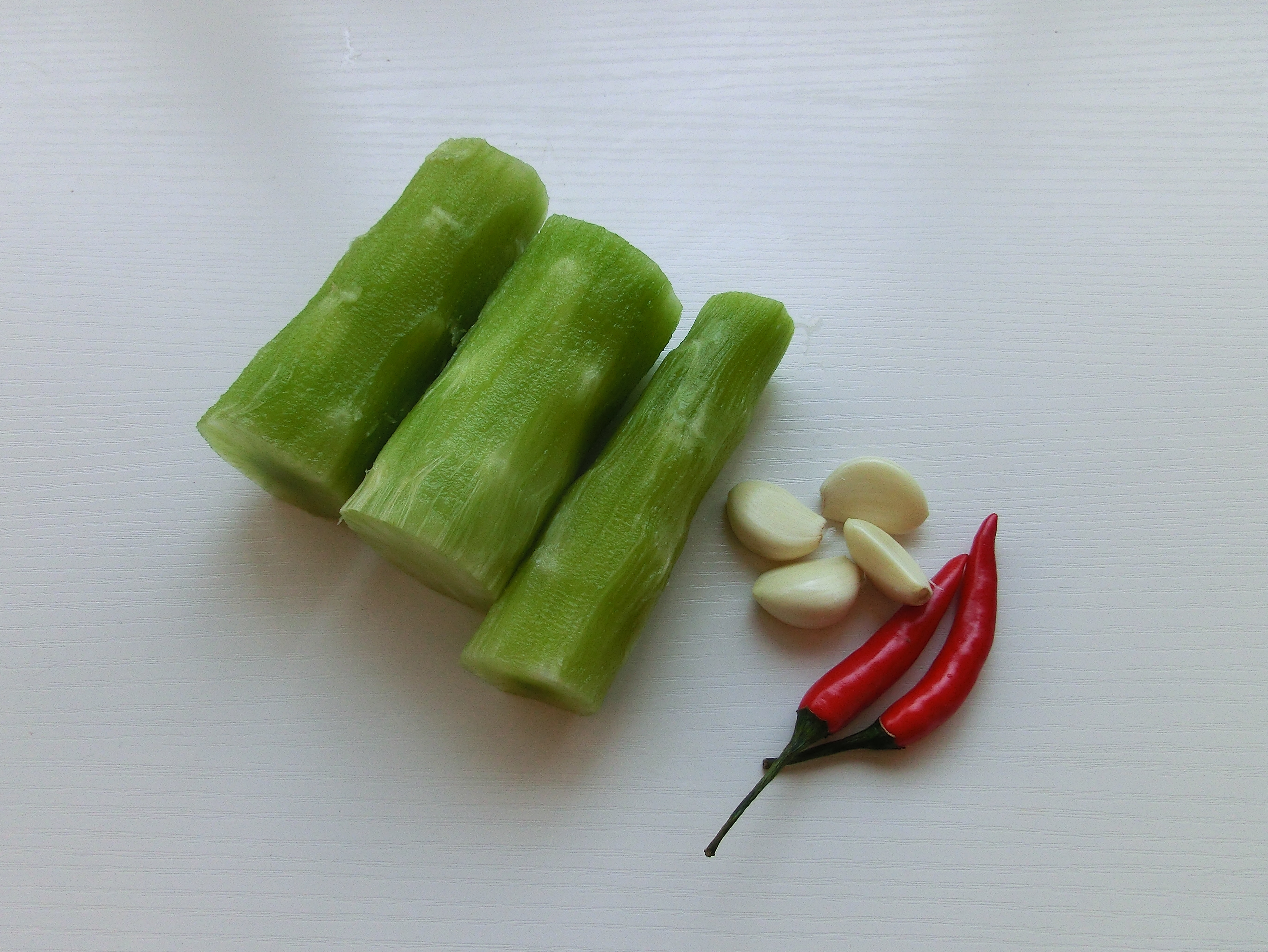 春季上火了吃什么菜降火最快,夏季上火吃的清淡的菜谱