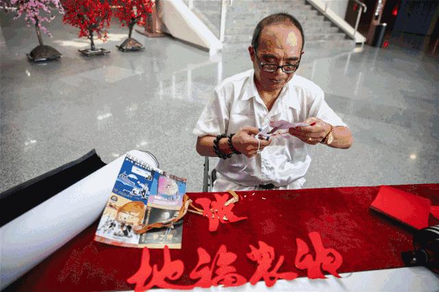 贴花瓷和手绘瓷的区别,贴花瓷器与手绘瓷器怎样区别