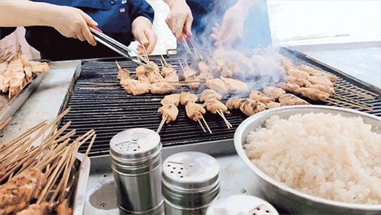 闇嶆牸娌冨吂鍩庡牎鍒,璐甸槼闇嶆牸娌冭尐鍩庡牎