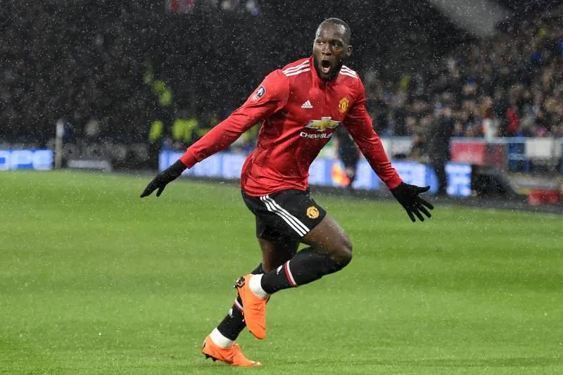 世界足坛十大转会纪录,世界足坛最成功的十大转会