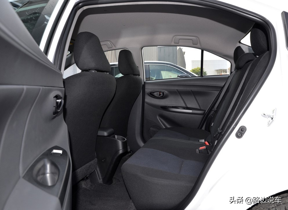 丰田致享真实车主吐槽优缺点,落地9万的丰田