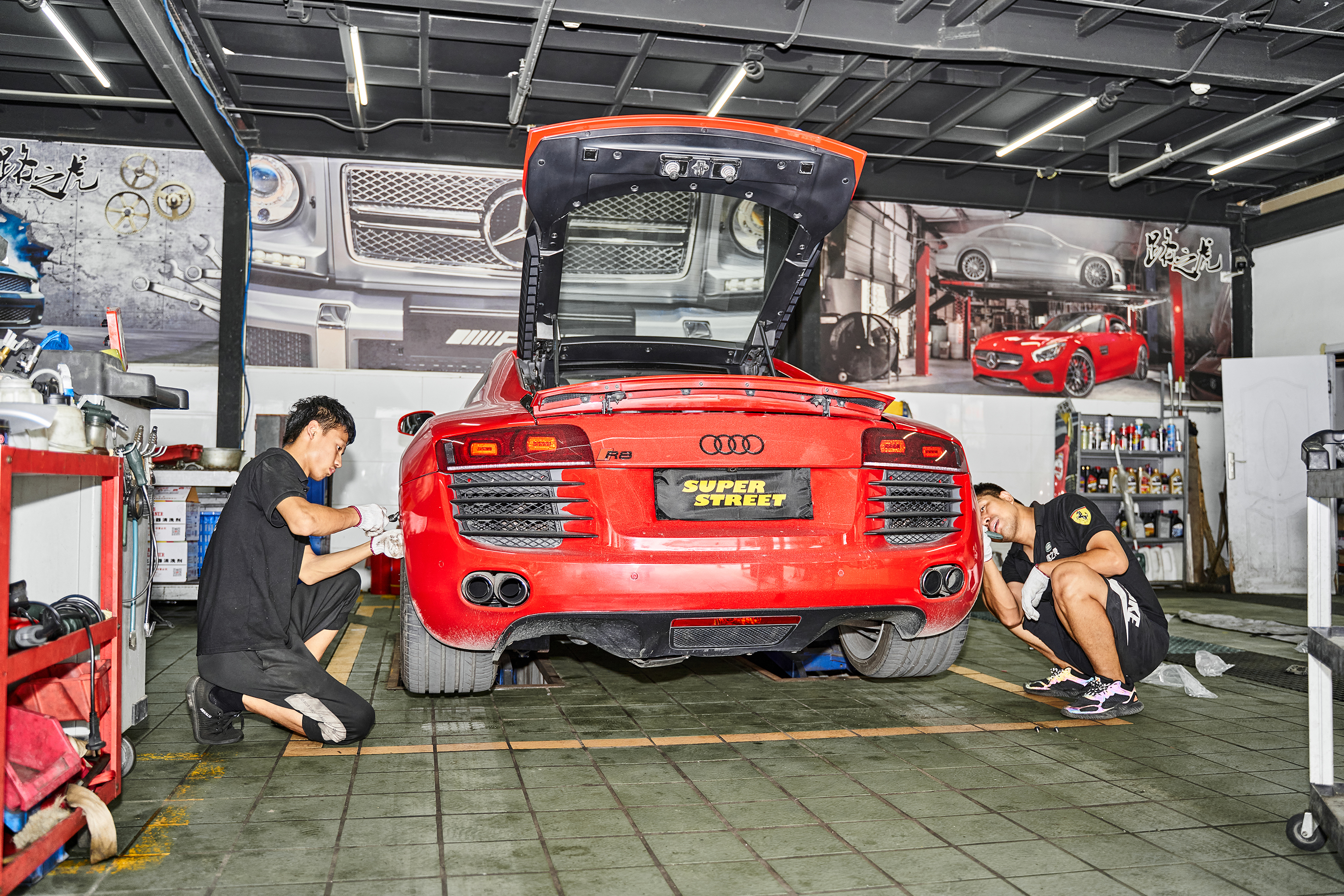 奥迪r8改装最佳效果,奥迪r8改全段排气声浪