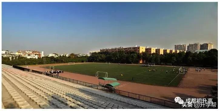 成都校园高颜值,成都环境最好的高中