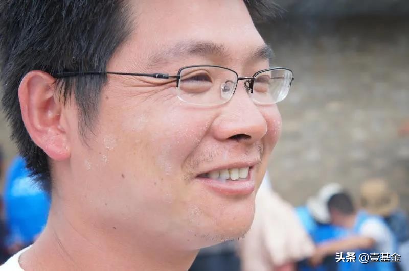 李健强弱音传奇,三十而立四十不惑李健