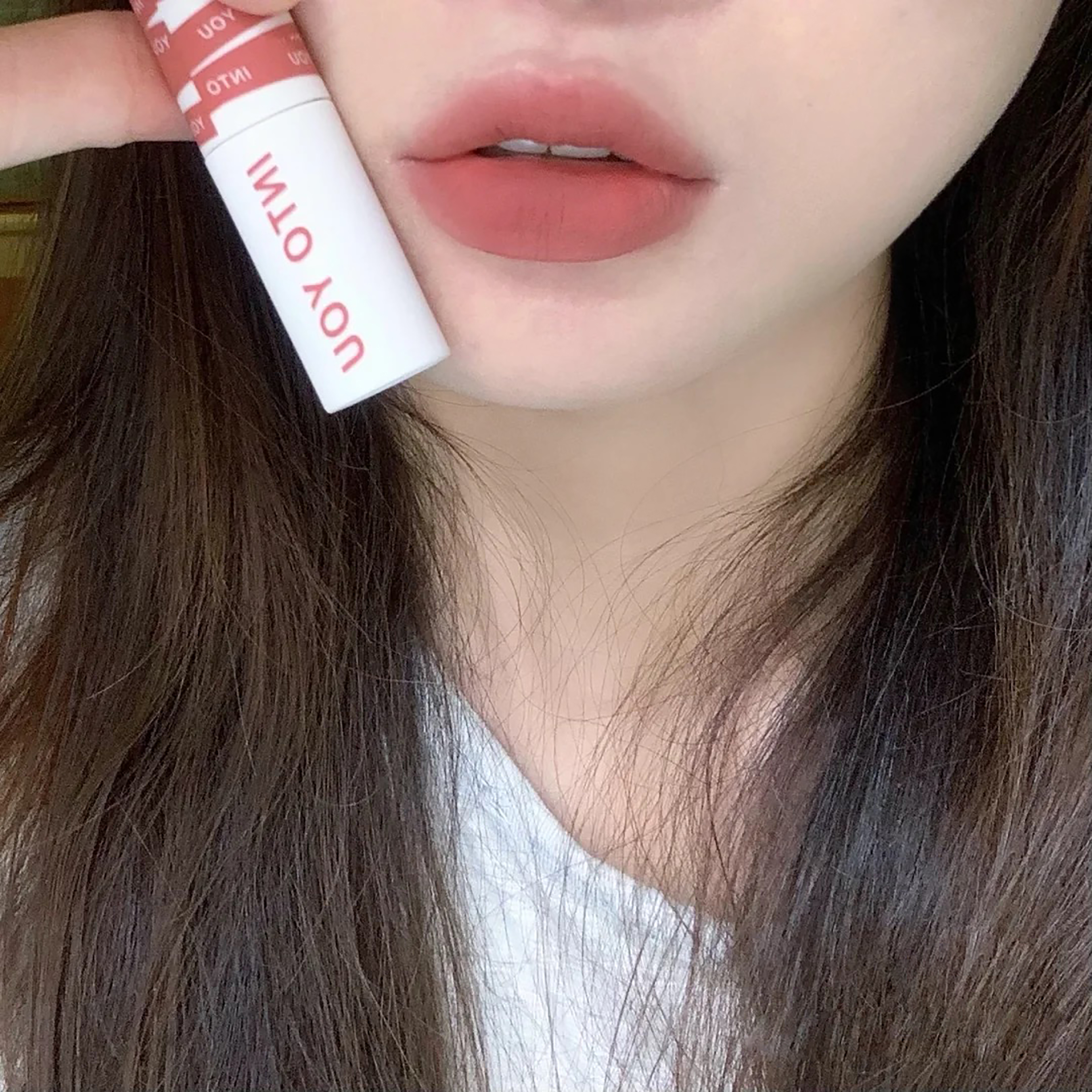 黄黑皮素颜也能涂的口红,适合黄黑皮素颜涂的口红