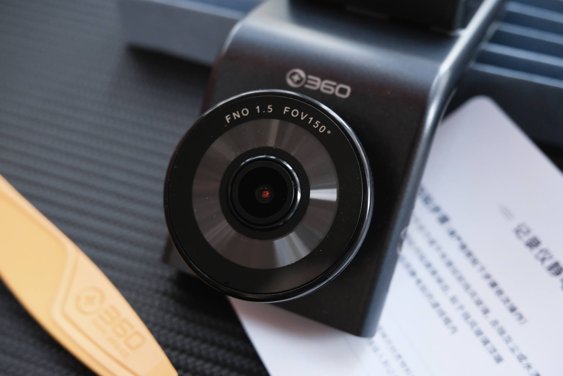 最值得购买的前后双录行车记录仪,什么品牌的全屏行车记录仪最好