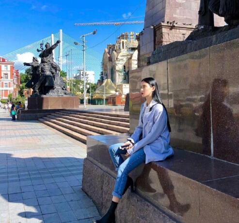 在韩国很难生存吗,在韩国每日穿搭