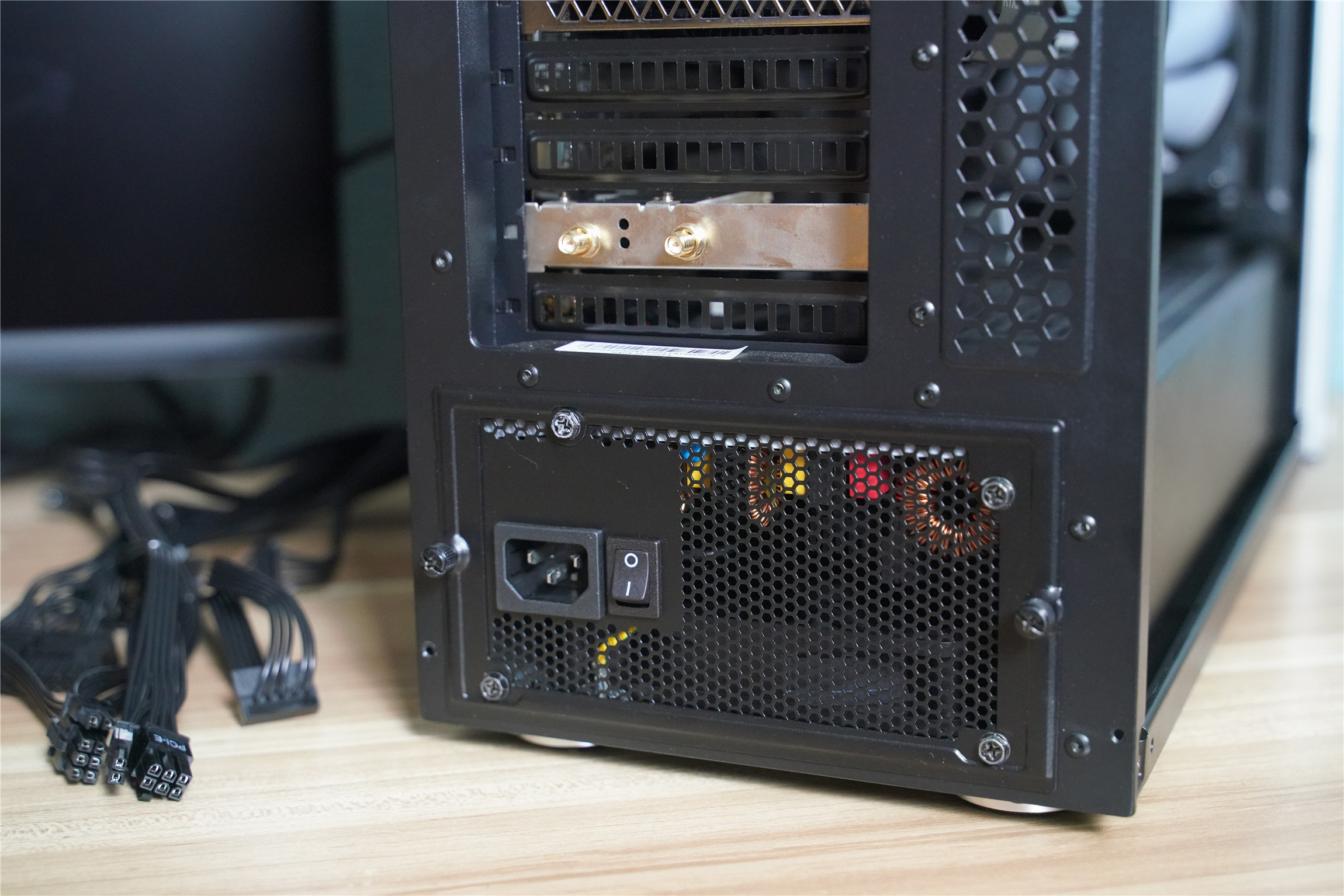 安钛克ne650w电源拆解,安钛克ne750金牌全模组电源