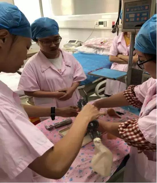 罗湖医院集团首届广东省助产专科护士培训实践圆满结束